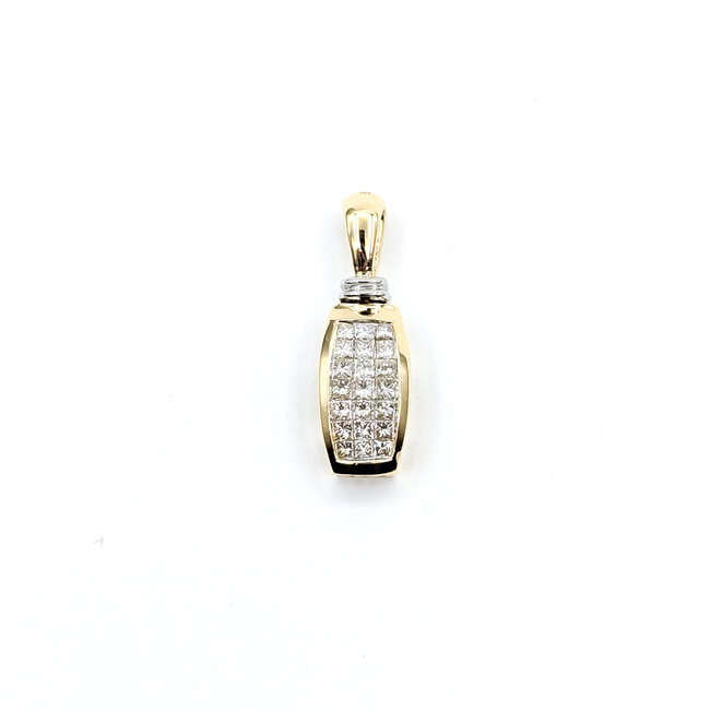 Pendant Invisible Set 0.5ctw Princess Diamonds 14ktt 23.4mm x 7.25mm 2.8g 225110037