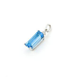 Pendant Simple 0.06ctw Round Diamonds 3.36ct Blue Topaz 14kw 25mm x 6mm 2.3g 225110039