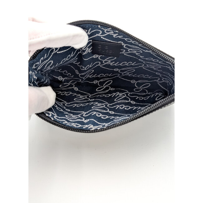 Clutch Gucci Wristlet GG Black Leather 126015016