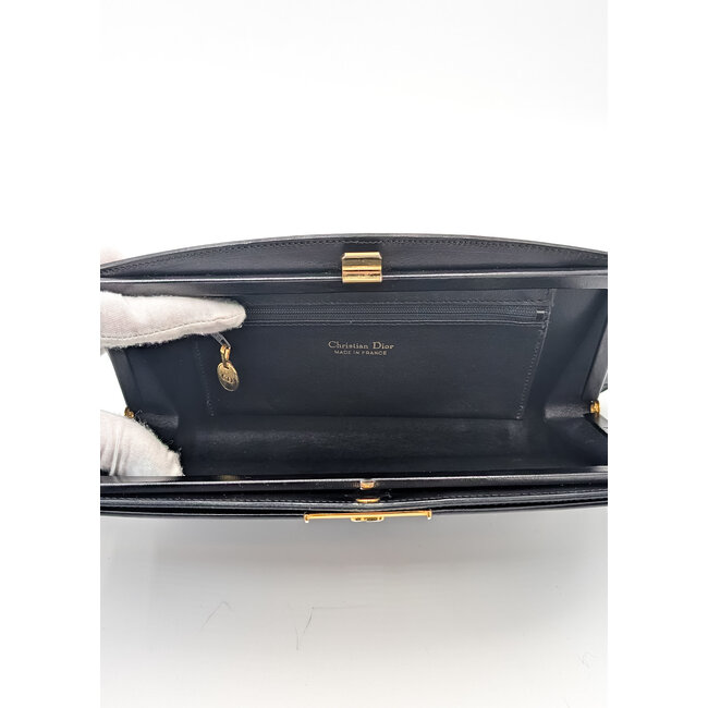 Handbag Christian Dior CD Logo Black Calfskin 126015065