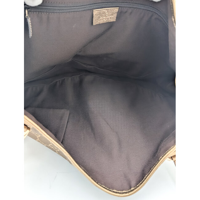 Handbag Gucci Abbey Golden Canvas Medium 126015063