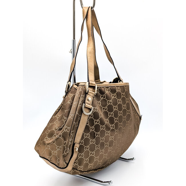 Handbag Gucci Abbey Golden Canvas Medium 126015063