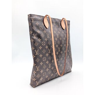 Handbag Louis Vuitton Carry It Monogram 125125074