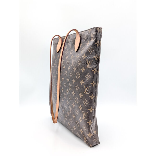 Handbag Louis Vuitton Carry It Monogram 125125074