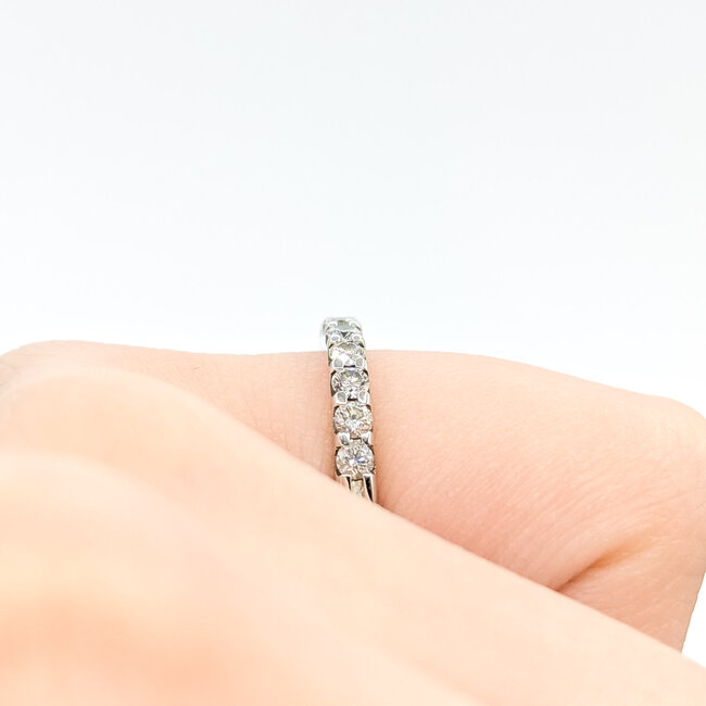 Ring Band .33ctw Round Diamonds 14kw 2.4mm Sz4 1.97g 125120076