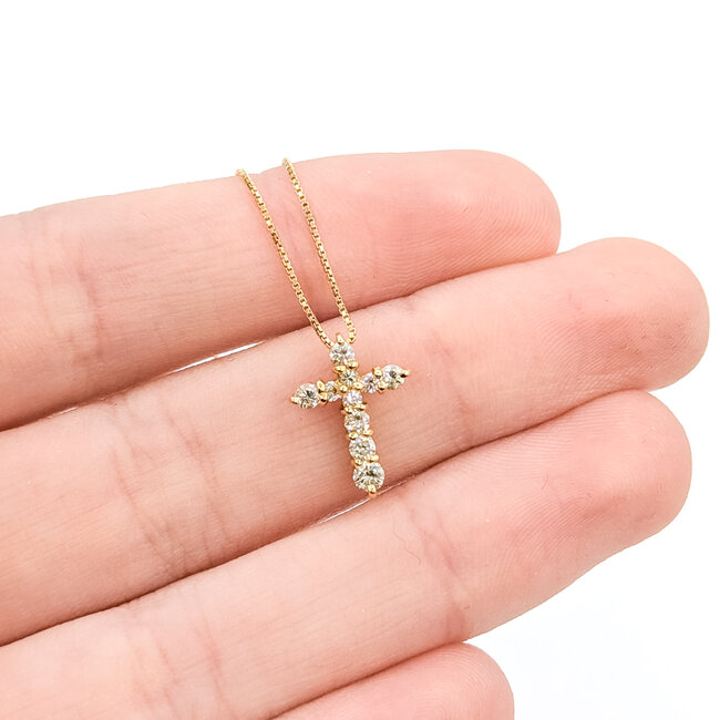Pendant Cross .30ctw Round Diamonds 18ky 14x10mm 14-15.5" 2.22g 125120102