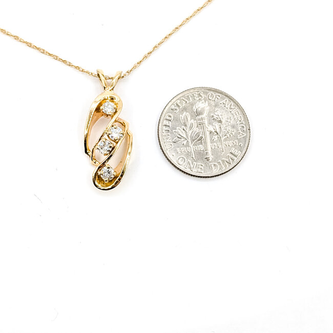 Pendant Scattered .30ctw Round Diamonds 14ky 1x.4" 19" 2.44g 125120105