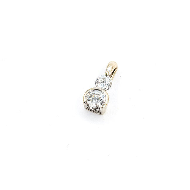 Pendant Drop .70ctw Round Diamonds 18kw 14x6mm 1.33g 226012002