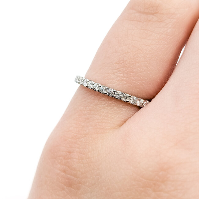 Ring Bridal 3/4 Eternity .30ctw Round Diamonds 14kw Sz4.5 1.1g 125120080