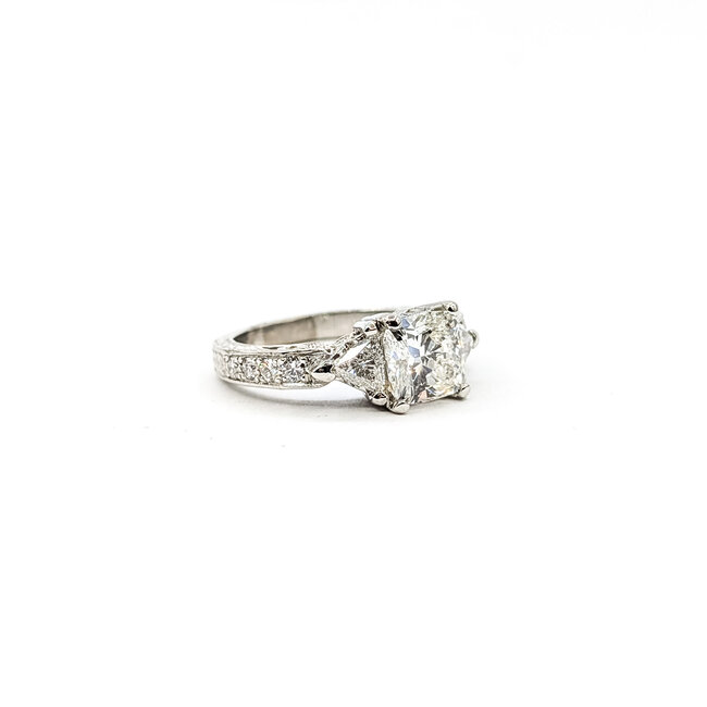Ring Engagement Engraved 1.46ct Lab Grown Diamond IGI: 647445782  .65ctw Round & Trillion Diamonds Diamonds 950pt sz6.5 124020184