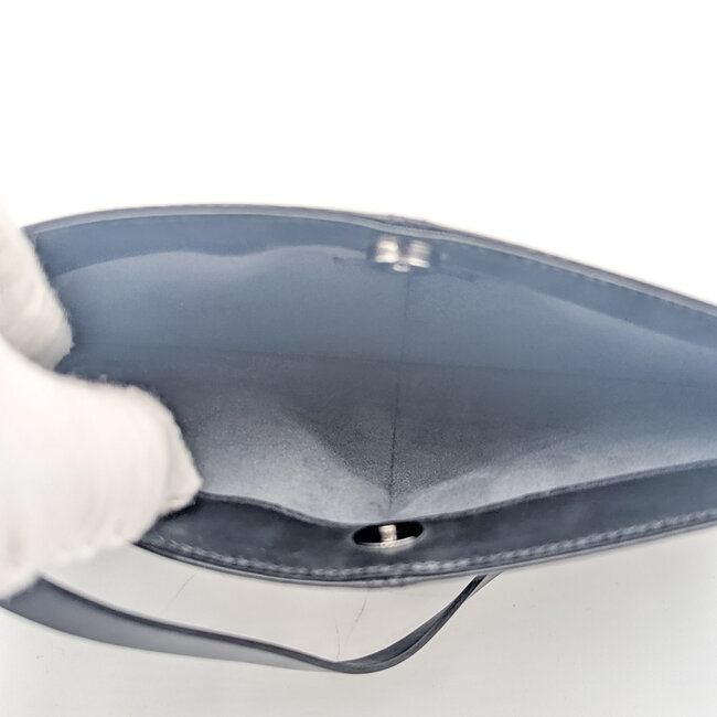 Pouch Louis Vuitton Pochette Demi Lune Black Epi Leather 126015102