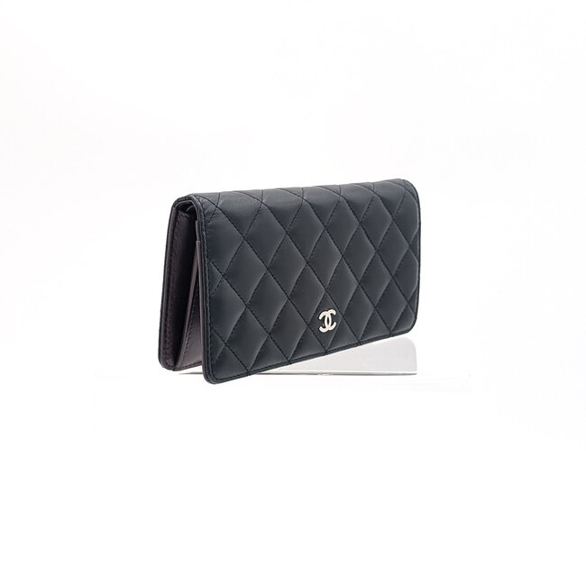 Wallet Chanel Yen Caviar Quilted Lambskin Black Long 125125068