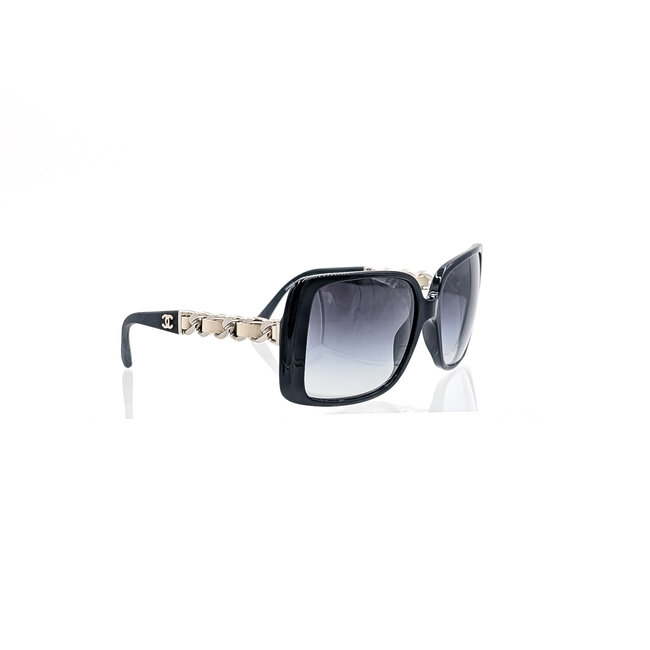 Sunglass Chanel Square Black Frame Beige Chain 125125069