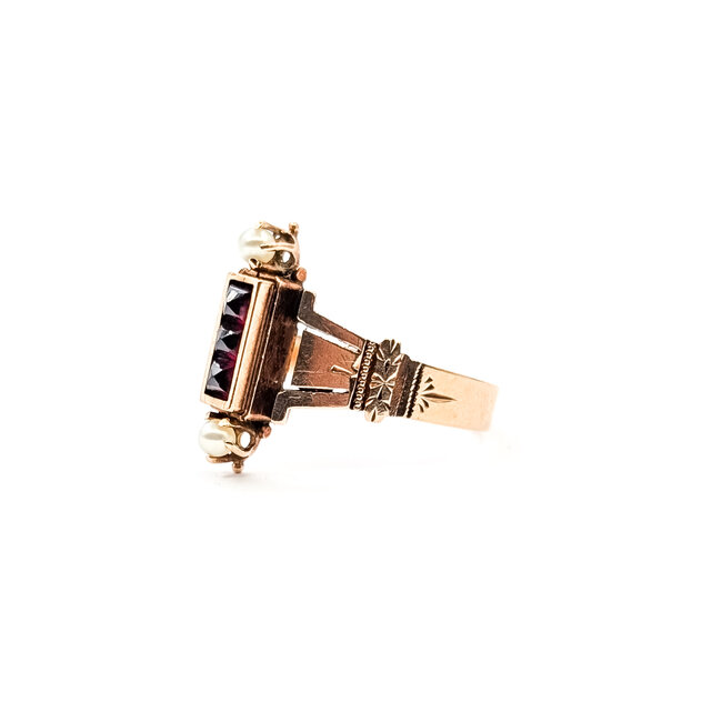 Ring Victorian .20ctw Garnets Pearls 9kr Sz9 3g 226012009