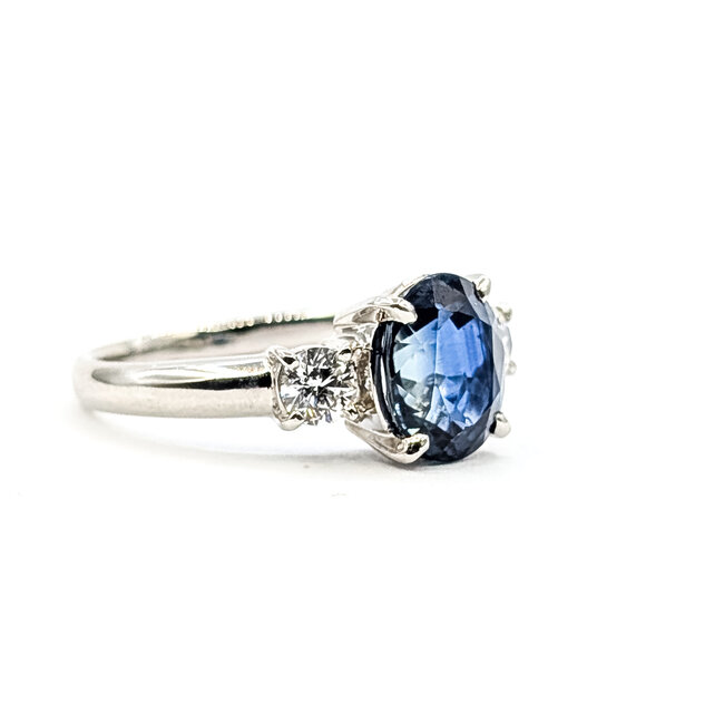 Ring 3-Stone 0.47ctw Round Diamonds 3.55ct Blue Sapphire 900pt 3mm Sz8 7.09g 126010013
