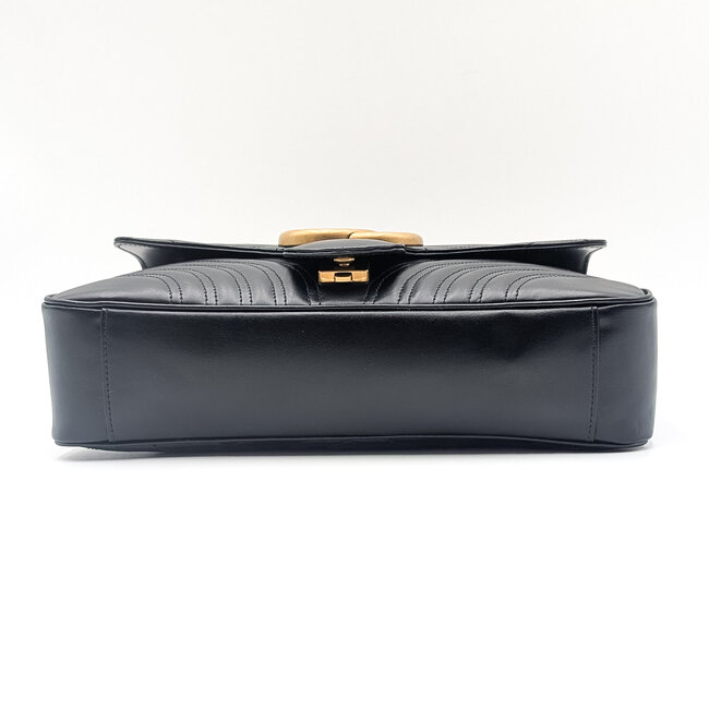 Shoulder Gucci GG Marmont Large Black Calfskin 126015126