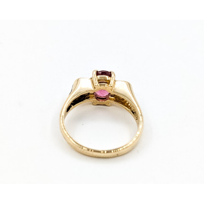 Ring 3-Stone .10ctw Round Diamonds 1.25ct Pink Tourmaline 14ky 3.75mm Sz5.5 3.9g 226020015