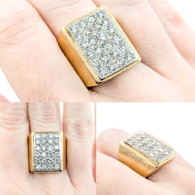 Ring 1.50ctw Round Diamonds 18ky sz10.5 224110019