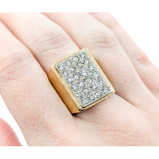 Ring 1.50ctw Round Diamonds 18ky sz10.5 224110019