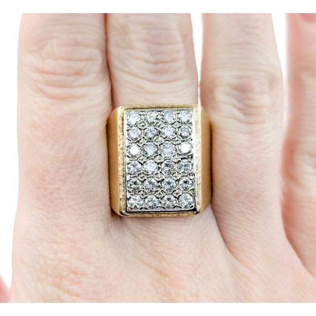 Ring 1.50ctw Round Diamonds 18ky sz10.5 224110019