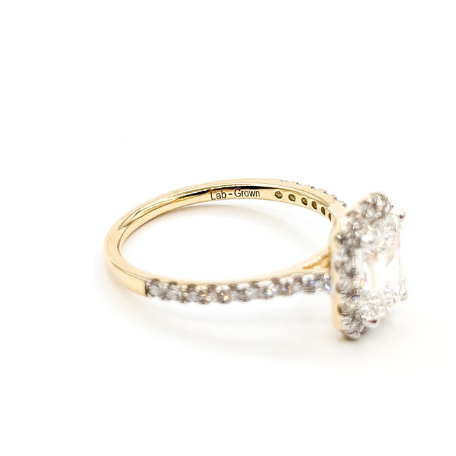 Ring Halo 1.50ct Emerald Lab Grown Diamonds .50ctw Lab Grown Diamonds 14ky 1.7mm Sz7 2.75g 125090100