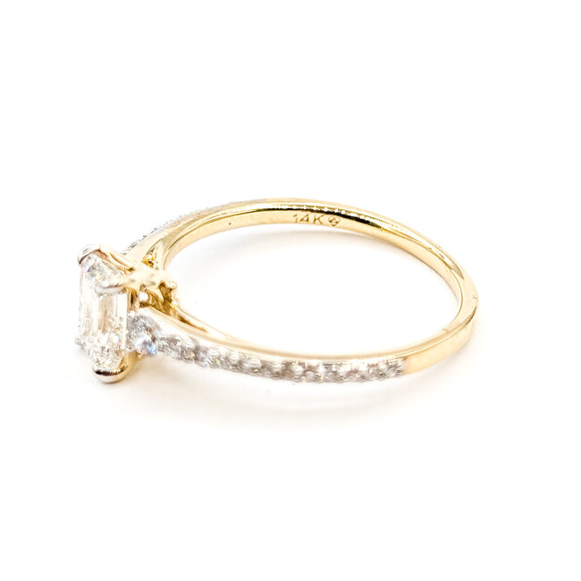 Ring Graduated Band 1ctw Emerald & Round Lab Grown Diamonds 14ky 1.6mm Sz7 2.1g 125090095