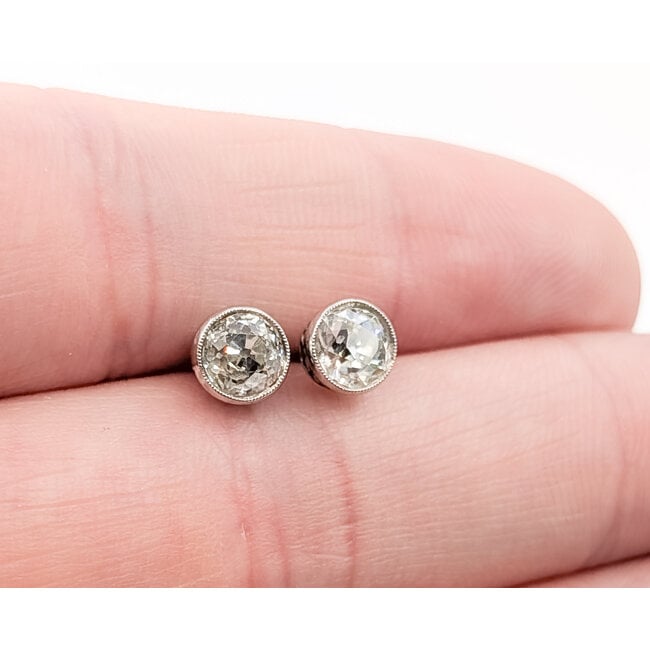 Earrings Stud 1.80ctw Antique Victorian Mine Cut Diamonds Platinum 6.2mm 2.02g 226020031