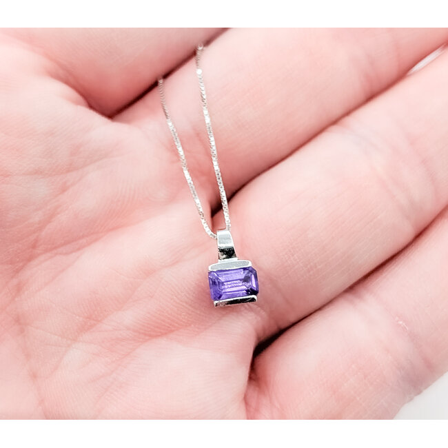 Pendant Drop .55ct Purple Amethyst 14kw 10x6mm 18" 1.73g 226020028