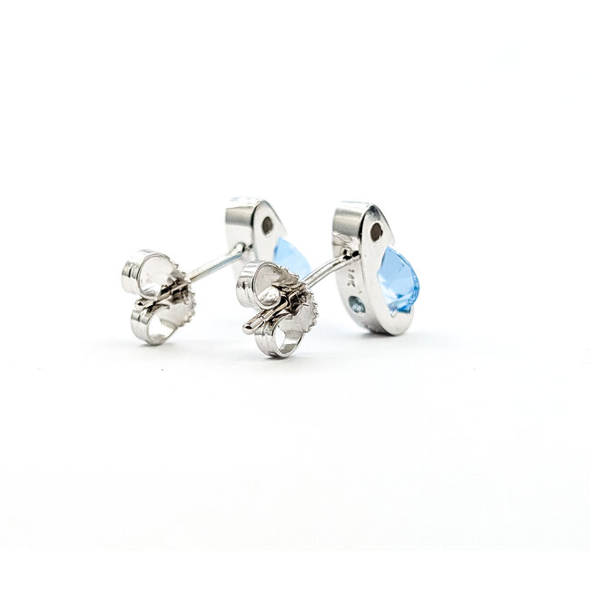 Earrings Stud 1.6ctw Sky Blue Topaz 14kw 11x6mm 2.58g 226020026