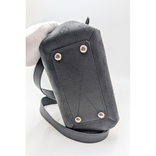 Handbag Louis Vuitton Babylone Mahina Chain 2-Way M51223 Black Leather 126025023