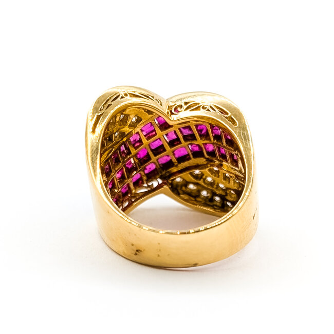 Ring 0.46ctw Round Diamonds 3.68ct Red Ruby 18ky 9mm Sz7.5 12.7g 226030013