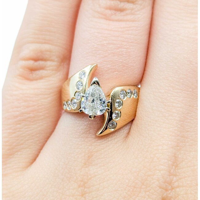 Ring Burnished .77ct Pear Diamond .42ctw Diamonds 14ky Sz5 5.8g 126020061