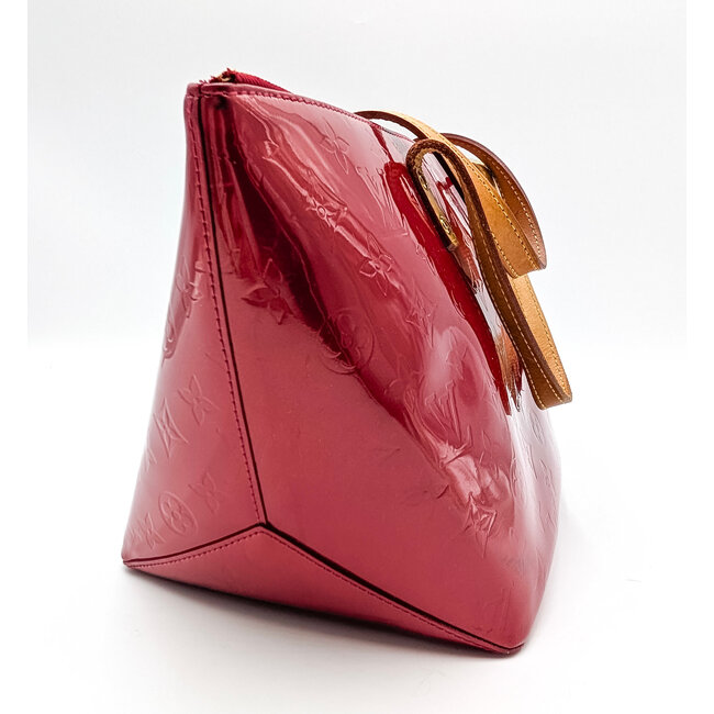 Handbag Louis Vuitton Bellevue Red Vernis 126035011