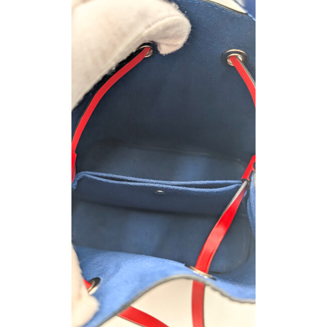 Bucket Louis Vuitton NeoNoe BB Black Epi 126035001