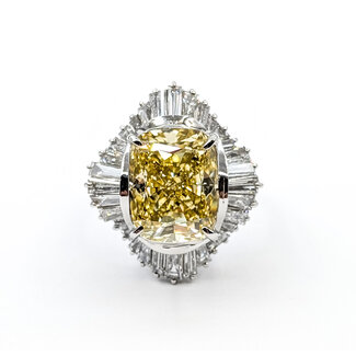 Ring Cocktail 6.03ct Cushion Lab Grown Diamond IGI: LG750570467 2.13ctw Baguette Diamonds 900pt 22x20mm Sz6.5 10.79g 125110018