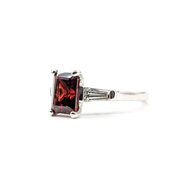 Ring  3-Stone 0.4ctw Baguette Diamonds 2.3ct Garnet 14kw 2mm Sz5.5 3.2g 126038012