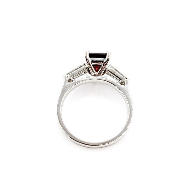 Ring  3-Stone 0.4ctw Baguette Diamonds 2.3ct Garnet 14kw 2mm Sz5.5 3.2g 126038012