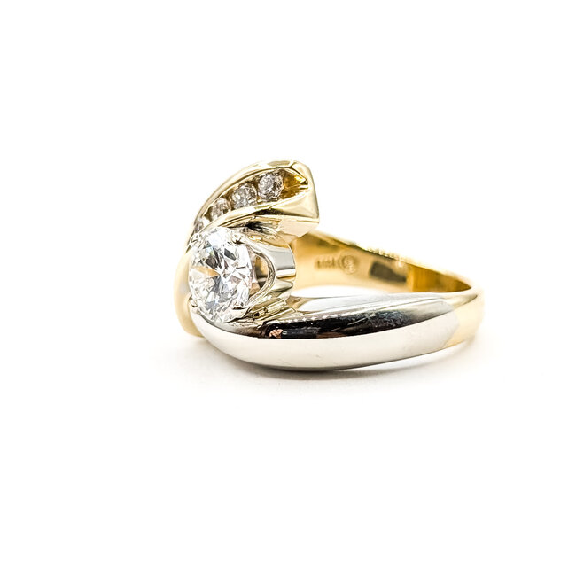 Ring Bypass 1.6ct Round Lab Grown Diamond IGI Report: 771649470 VVS2 E .33ctw Round Diamonds 14tt 16mm Sz6.75 15.55g 126020045