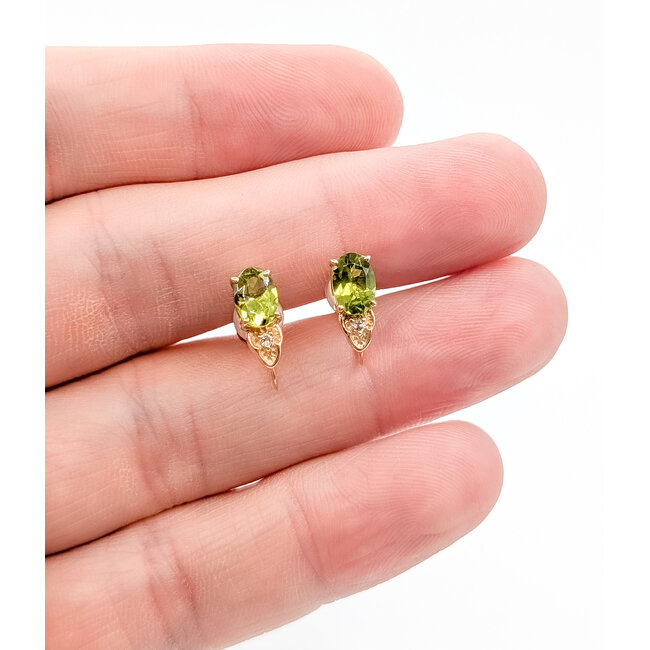Earrings Screwback Post .01ctw Round Diamonds 2ctw Yellowish Green Peridot 9ky .5x.2" 1.76g 126030060