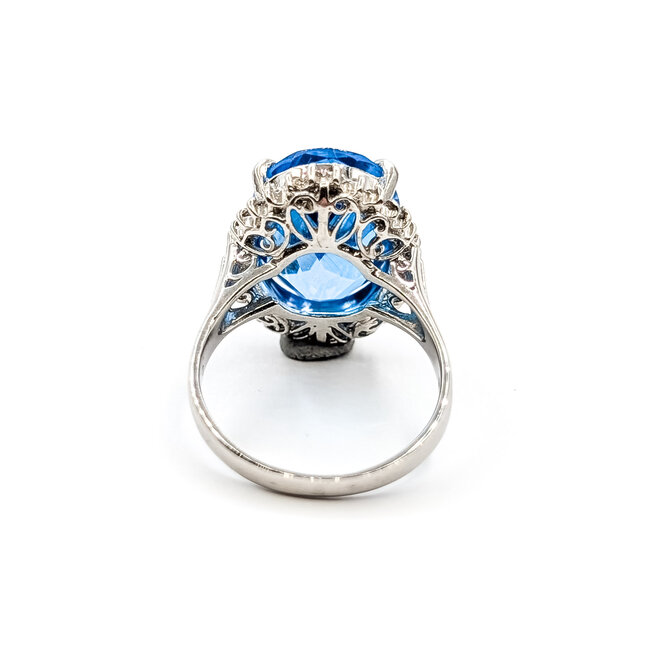 Ring Halo .30ctw Round Diamonds 10ct Swiss Blue Topaz 900pt 2.8mm Sz7 9.07g 126030052
