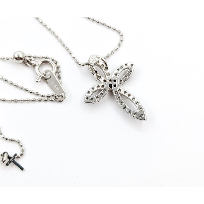 Pendant Cross Petal 0.30ct Round Diamonds 18kw .75x.5" 16-18" 2.64g 126030069
