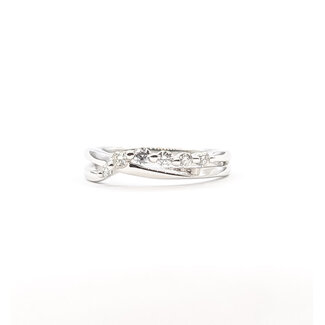 Ring Asymetrical Split .14ctw Round Diamonds 14kw 3mm Sz4 2.42g 126030008