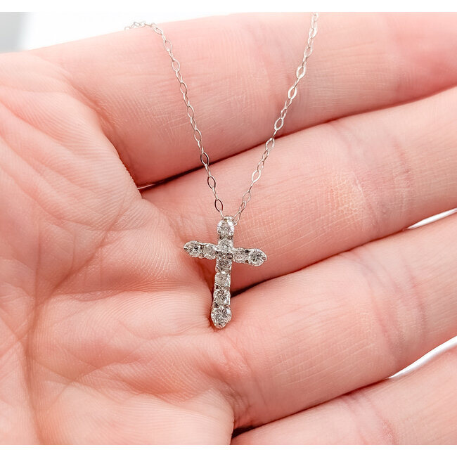 Pendant Cross 0.50ct Round Diamonds 900pt .55x.45" 18" 2.14g 126030064