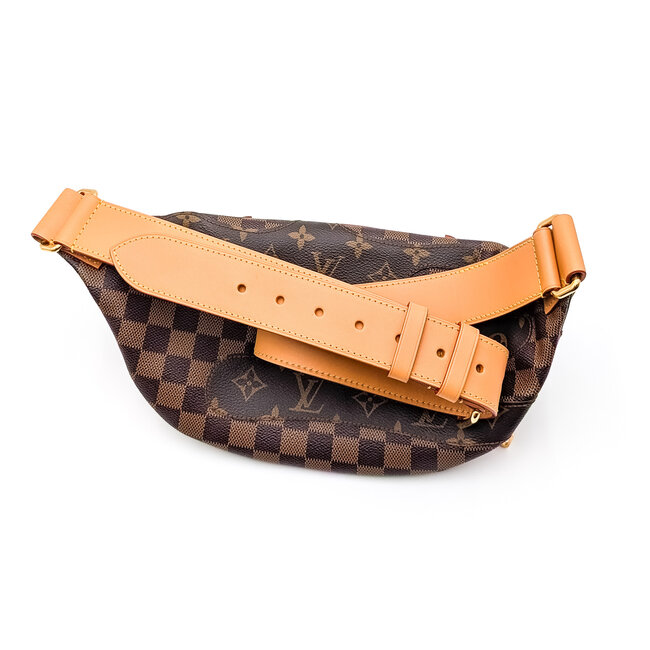 Waist Pouch Louis Vuitton Fashion Show Rush Bumbag M15271 126035063