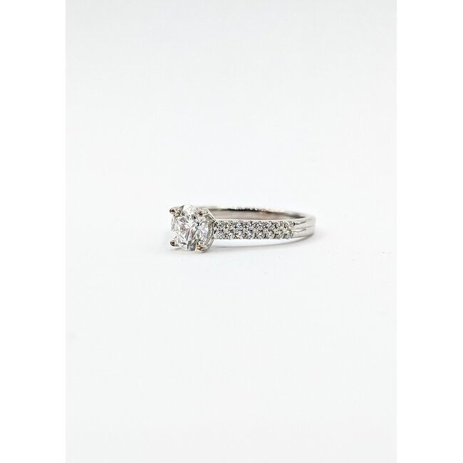 Ring 0.96ct RB Lab Grown Diamond IGI: 677551700 1ctw Lab Grown Diamonds 18kw 2.5mm Sz7 3.58g 125090104