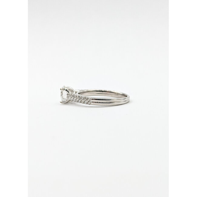 Ring 0.96ct RB Lab Grown Diamond IGI: 677551700 1ctw Lab Grown Diamonds 18kw 2.5mm Sz7 3.58g 125090104