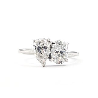 Ring Toi Et Moi 2.00ctw Pear & Oval Lab Grown Diamonds 14kw 1.6mm Sz7 2.75g 126040020