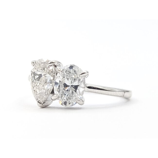 Ring Toi Et Moi 2.00ctw Pear & Oval Lab Grown Diamonds 14kw 1.6mm Sz7 2.75g 126040020