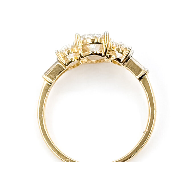 Ring 3-Stone 1.00ct Oval Lab Grown Diamond 1.75ctw Lab Grown Diamonds 14ky 1.3mm Sz7 1.96g 126040016