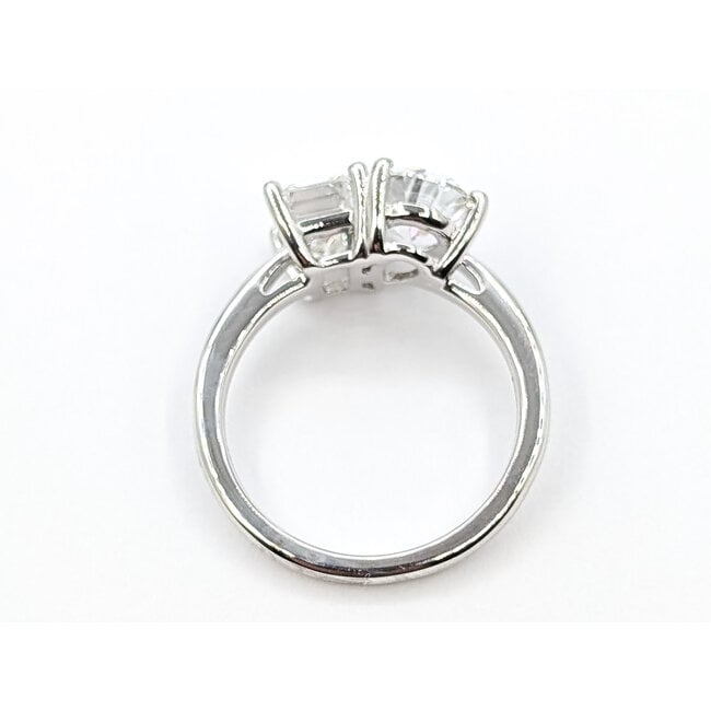 Ring Toi Et Moi 3.00ctw Emerald & Pear Lab Grown Diamonds 14kw 2.1mm Sz7 4.3g 126040039